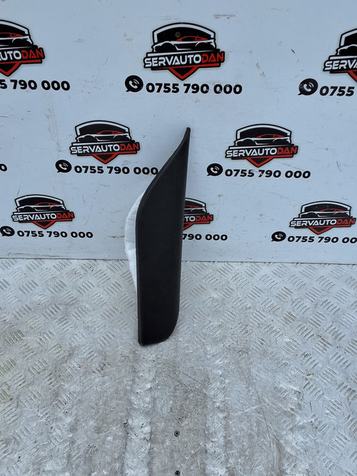 Ornament Iveco Daily 6 3.0 Motorina 2019, ORNAMENT USA / 5801850030