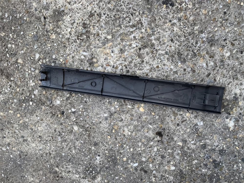 Ornament lateral bord stanga Ford Focus [facelift] [2001 - 2007] wagon 5-usi 1.8 TDDi MT (90 hp) DAW...