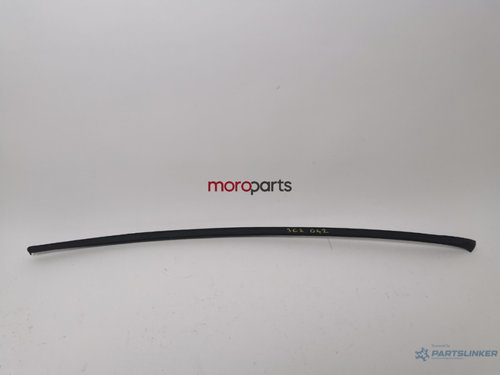 Ornament lateral parbriz ​Volkswagen Passat B6 (3C2) Berlina 2008 2.0 TDI OEM 3C0854328A