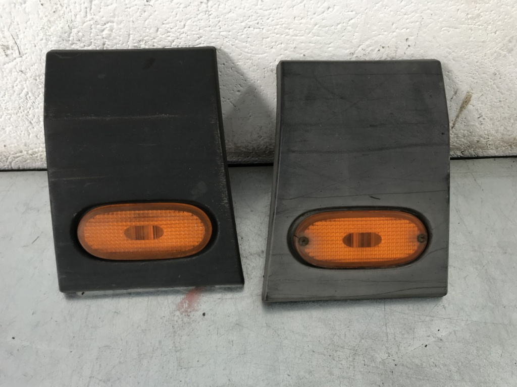 Ornament lateral VW Crafter 2.5 TDI Manual, 136hp sedan 2008 (A9066903362)