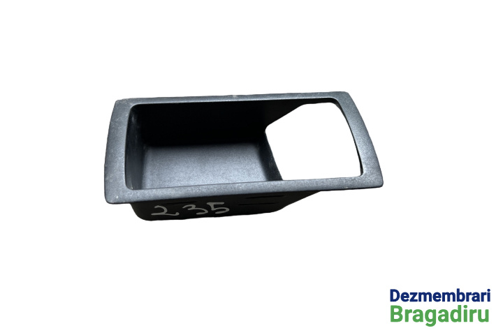 Ornament maner deschidere din interior usa fata stanga 1S71-F22621-BB Ford Mondeo MK3 [facelift] [2003 - 2007] Liftback 5-usi 2.0 TDCi MT (130 hp) MK3 (B5Y) LX