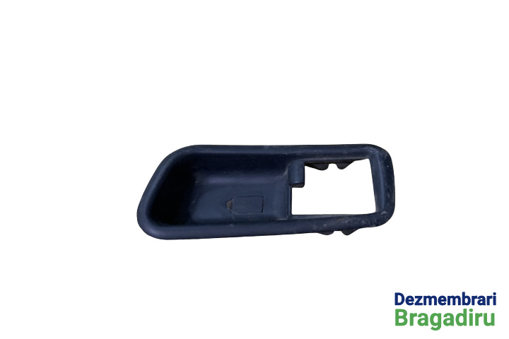 Ornament maner deschidere din interior usa dreapta Alfa Romeo 145 930 [1994 - 1999] Hatchback 1.4 MT (103 hp) Twin Spark 16V