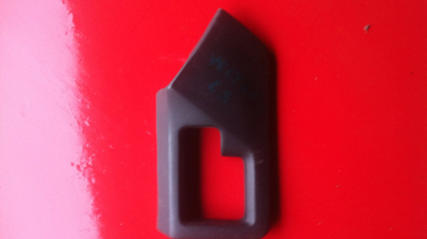 Ornament maner int stanga spate Opel Vectra A [1988 - 1995] Sedan 1.6 MT (75 hp) (86_ 87_)