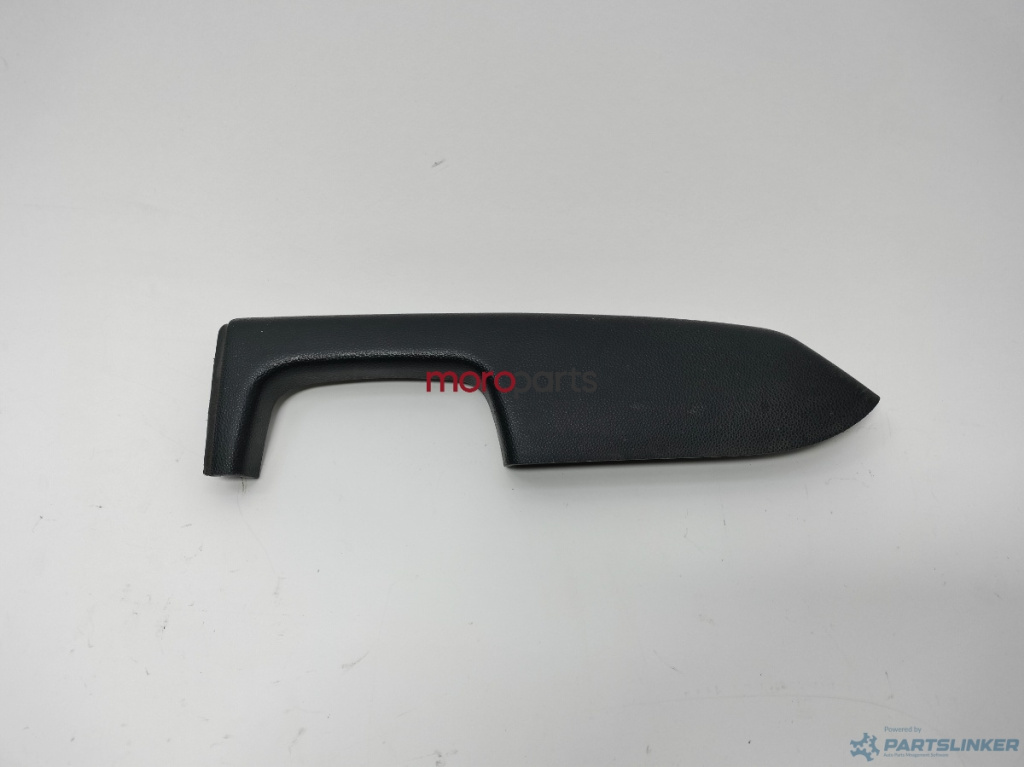 Ornament maner stanga fata SKODA FABIA Saloon (6Y3) [ 1999 - 2007 ] 1.2 (AZQ, BME) 47KW|64HP VAG OEM 6Y0867435