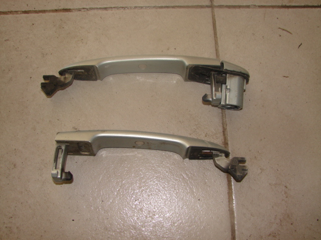 Ornament maner usa exterior Renault Laguna 2 [2001 - 2005] Liftback 1.9 DCi MT (120 hp) II (BG0/1_)