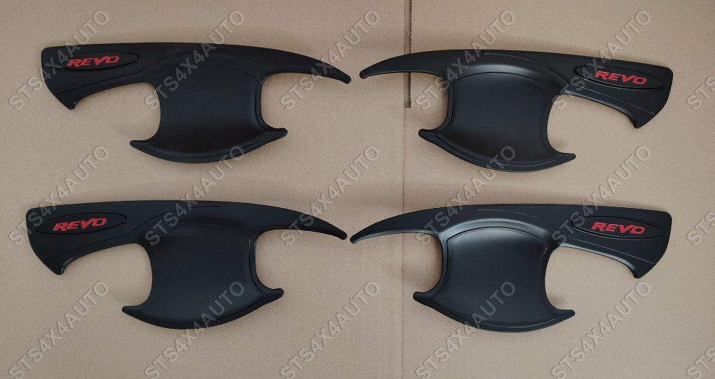 ORNAMENT MANERE TOYOTA HILUX REVO 2016-2024 MB [V7]