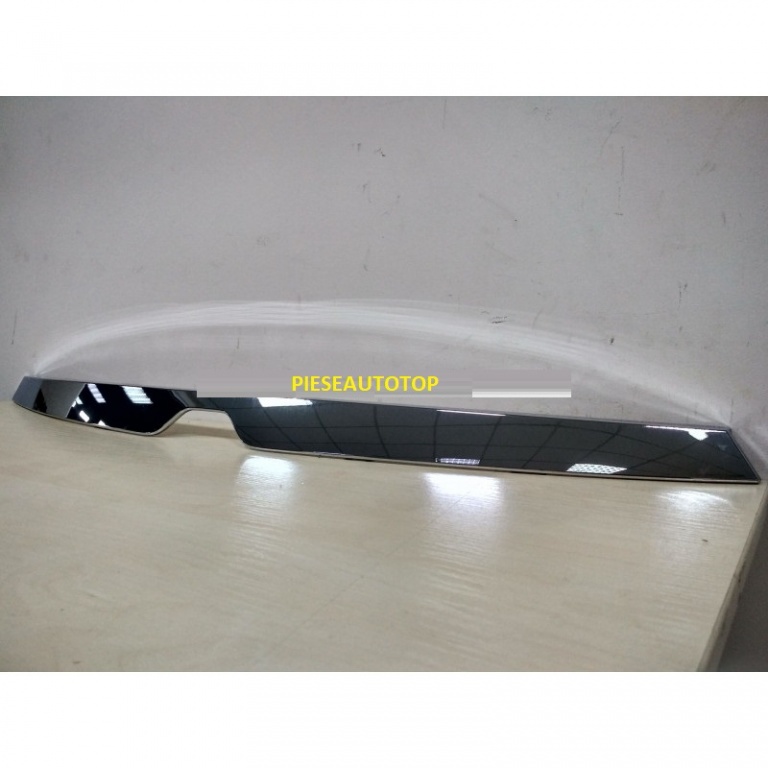 Ornament Nichel crom grila DACIA LODGY 2012-2017 623820217R