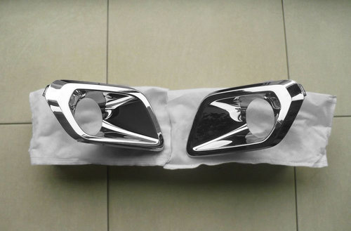 Ornament nichel proiector dreapta Dacia Sandero 2 2017-2020 NOU