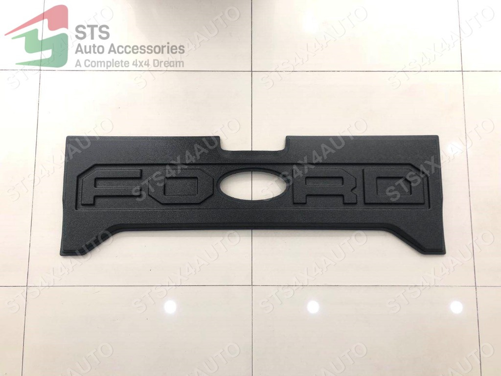ORNAMENT OBLON FORD RANGER T6/T7/T8 2012-2022 SI RAPTOR 2019-2022 MB [F150 LOOK]