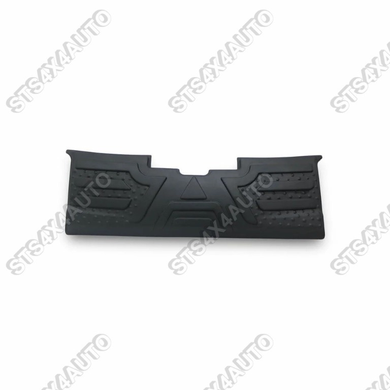 ORNAMENT OBLON MITSUBISHI L200 TRITON 2019-2024 MB [V2]