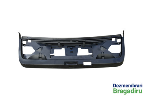 Ornament Ornament / Capitonaj haion Cod: 7207038 7207038 BMW Seria 5 F11 [2009 - 2013] Touring wagon...
