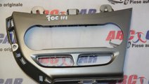 Ornament panou clima Ford Focus 3 model 2012 cod: ...