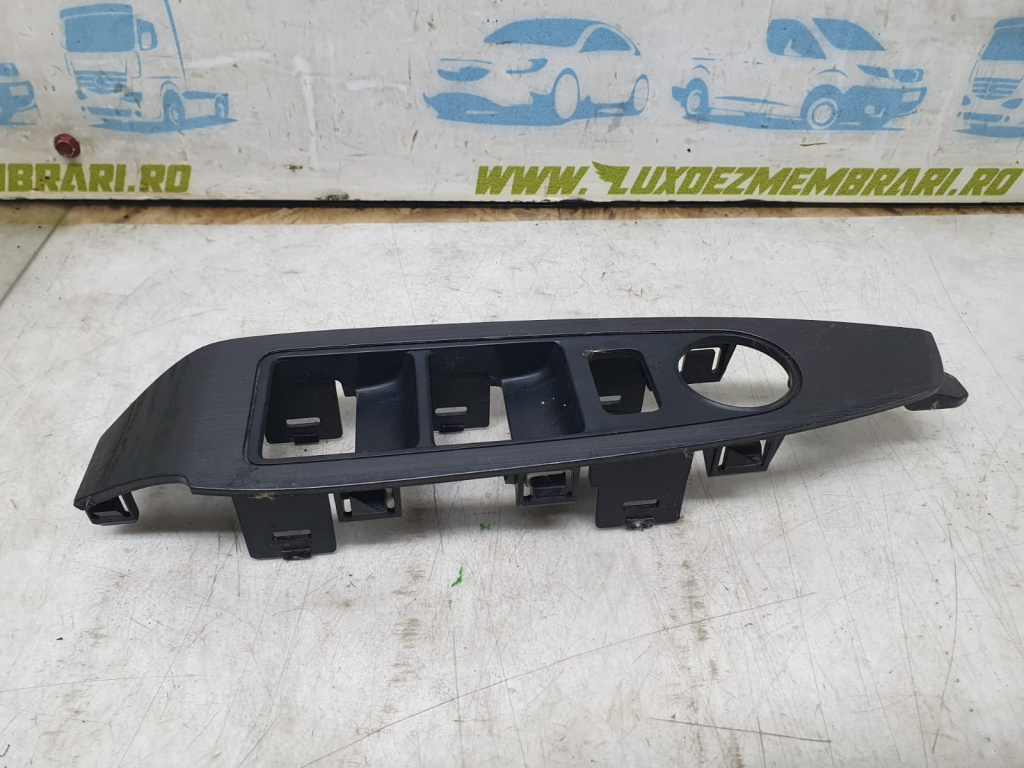 Ornament panou comanda geamuri Ka1g684L6 Mazda CX-5 (KE) [2011 - 2015]
