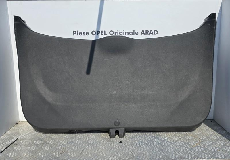 Ornament panou plastic portbagaj Opel Mokka 2012-2016
