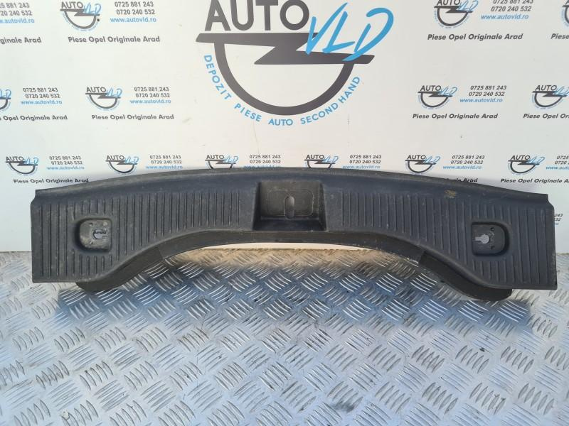 Ornament panou spate portbagaj Opel Mokka 2012-2016 95297828