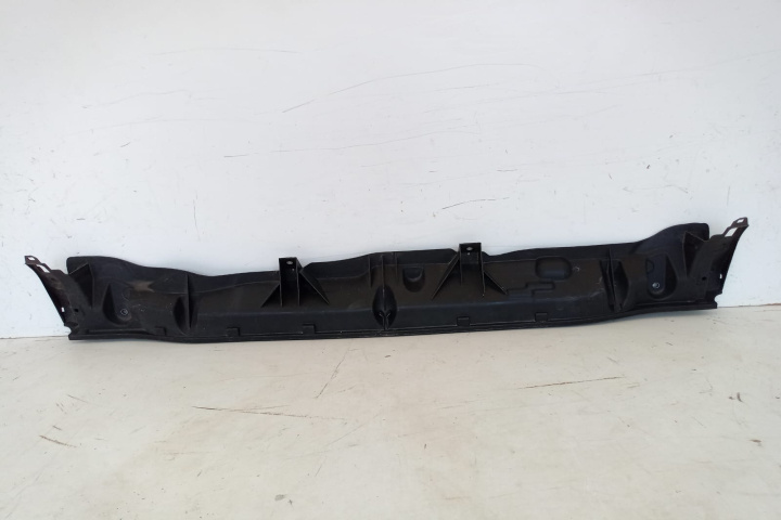 Ornament parbriz 668107547R Renault Clio 4 [2012 - 2020]