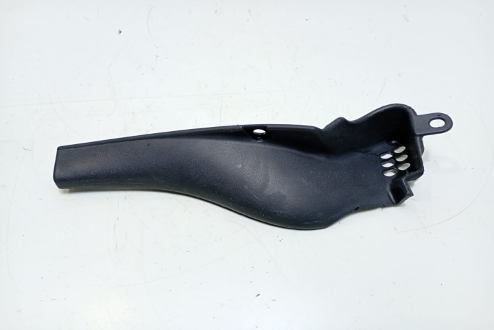 Ornament parbriz 7700312794 Opel Vivaro A [2002 - 2006]