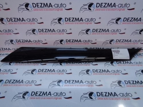 Ornament parbriz dreapta 5J6853264A, Skoda Fabia 2 Combi (5J) 2006-2013