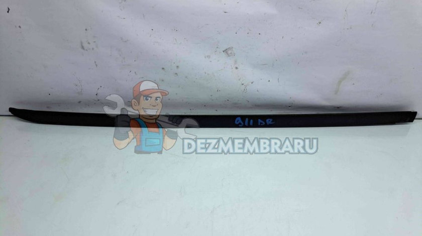 Ornament parbriz dreapta Bmw 5 (E60) [Fabr 2004-2010] 7045448