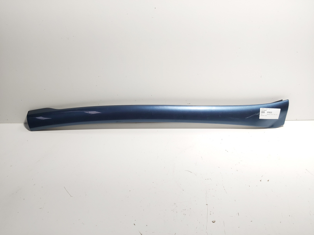 Ornament parbriz dreapta, Opel Zafira C (P12) (id:676222)
