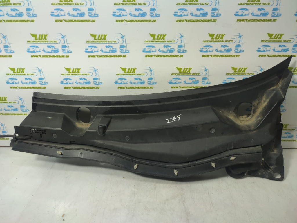 Ornament parbriz GHP9507N1 Mazda 6 GJ [2012 - 2015] SHY1