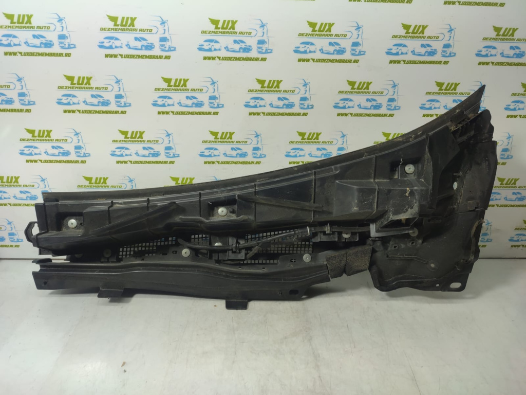 Ornament parbriz GHP9507P1 Mazda 6 GJ [2012 - 2015] SHY1