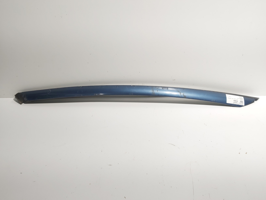 Ornament parbriz stanga fata, cod 9654505577, Citroen C4 Picasso (id:672033)