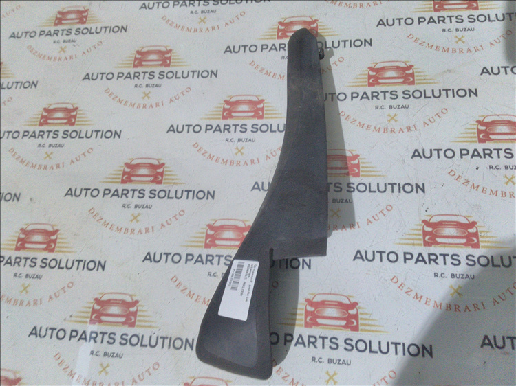 Ornament parbriz stanga RENAULT MASTER