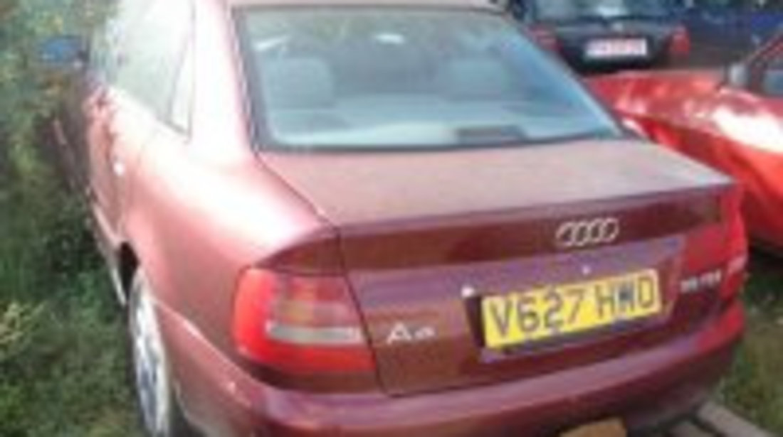 Ornament pasaj spate stanga si dreapta Audi A4 B5 [facelift] [2000 - 2001] Sedan 1.9 TDI MT (90 hp) (8D2 B5)