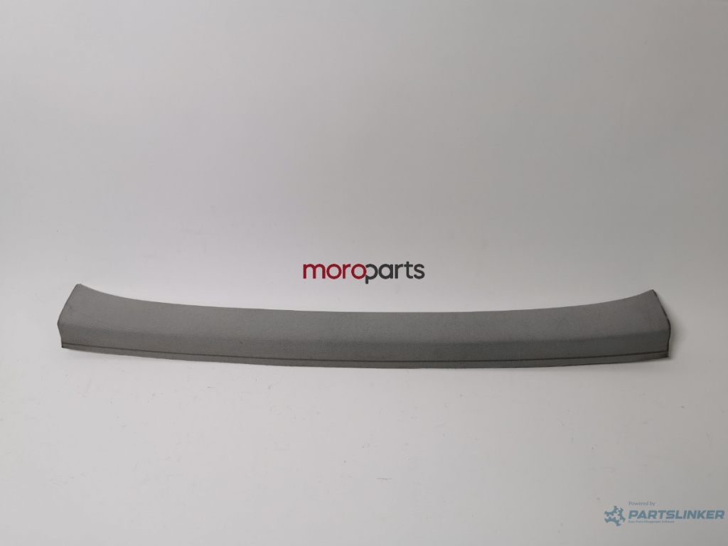 Ornament plafon VOLKSWAGEN GOLF V 1K1 2003 - 2009 VAG 1K6867617B