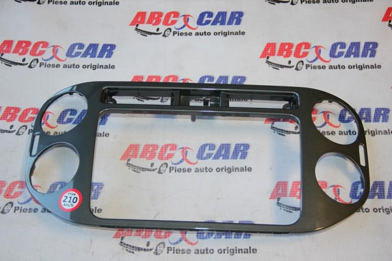 Ornament plansa bord Volkswagen Tiguan 2007-2011 5N0858071B