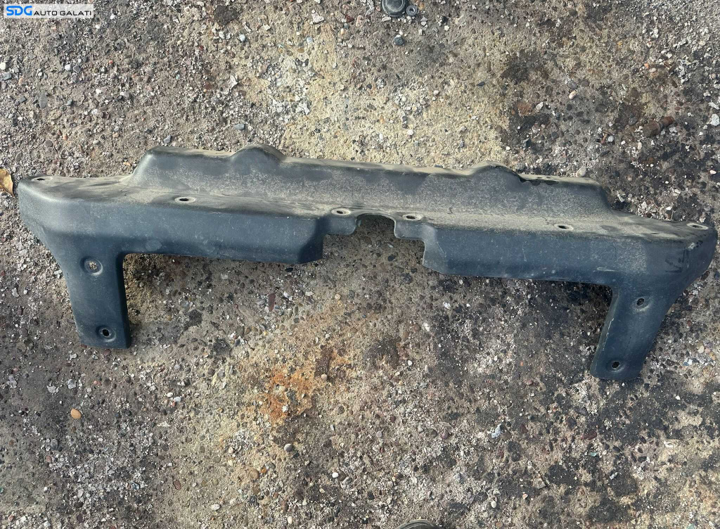 Ornament Plastic Capac de pe Trager Kia Sorento 2002 - 2009 Cod 86585-3E000 [C8215]