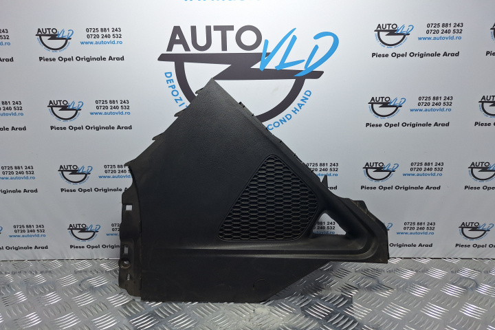 Ornament plastic consola centrala Chevrolet Orlando