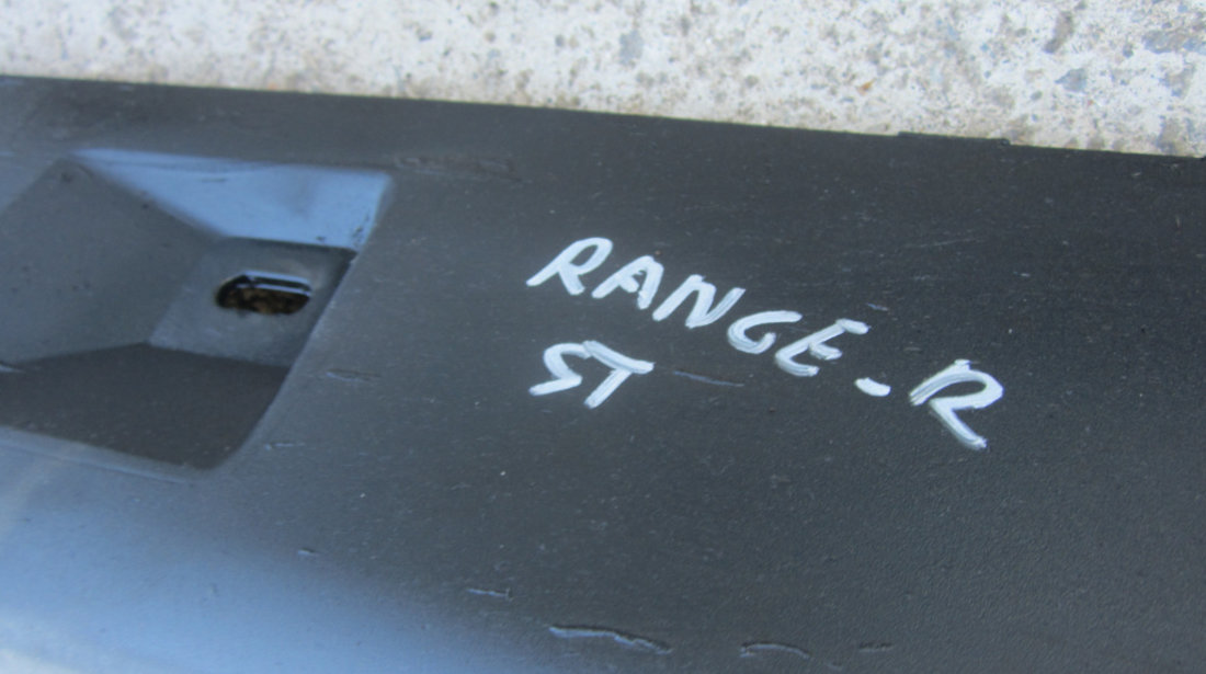 ORNAMENT PLASTIC / PRAG STANGA RANGE ROVER SPORT 4x4 FAB. 2004 - 2013 ⭐⭐⭐⭐⭐