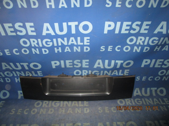Ornament portbagaj Audi A2 2001;  8Z0853465; 5-hatchback