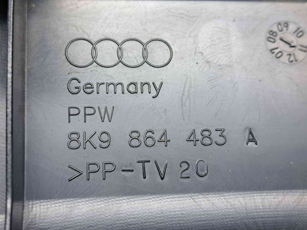 Ornament portbagaj Audi A4 (8K2, B8) [Fabr 2008-2015] 8K9864483A