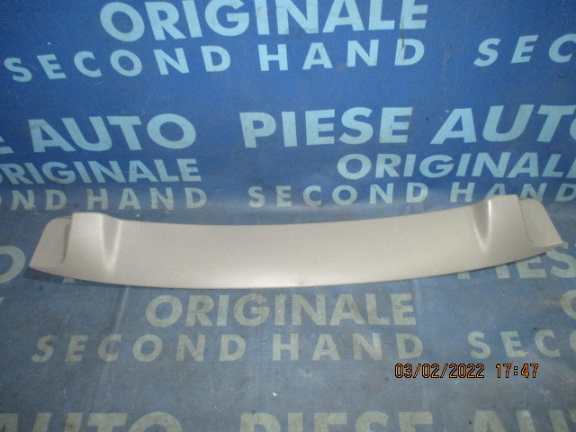 Ornament portbagaj BMW F11 2013; 7210633 (luneta)