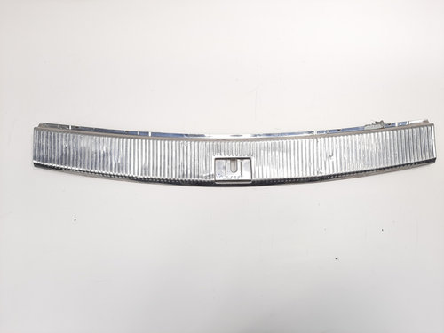 Ornament portbagaj, cod 7L6863459B, VW Touareg (7LA, 7L6) (id:476677)