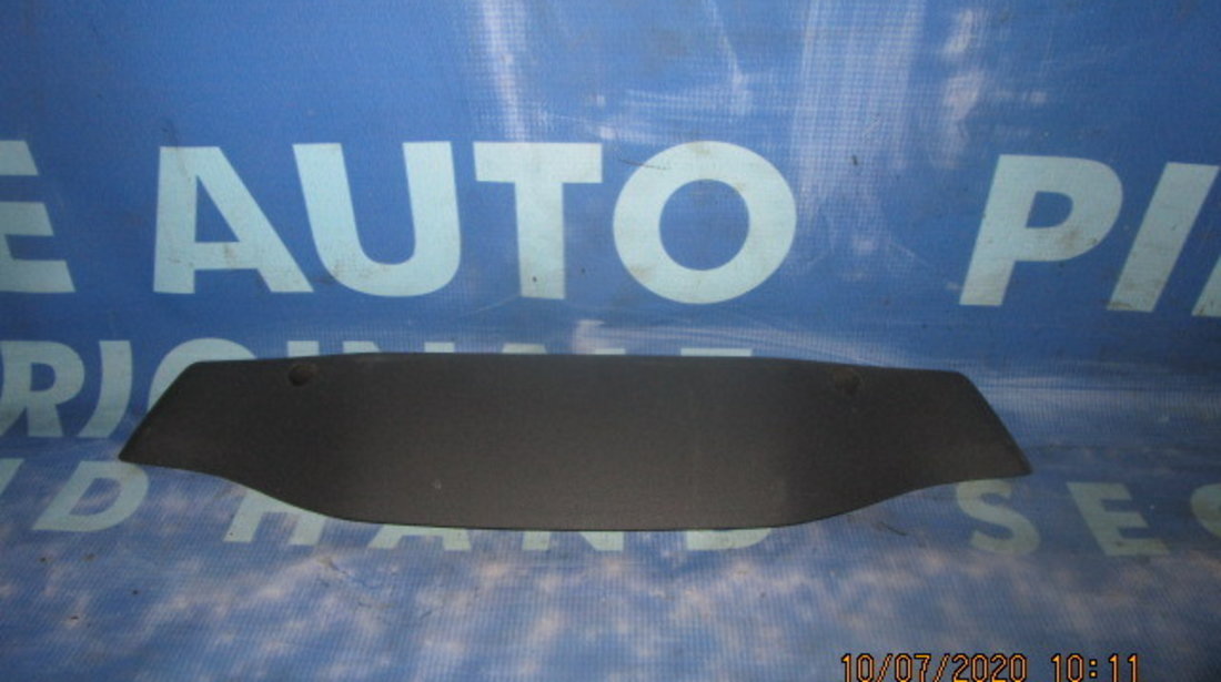 Ornament portbagaj Fiat Punto; 735245165 (stop frana)