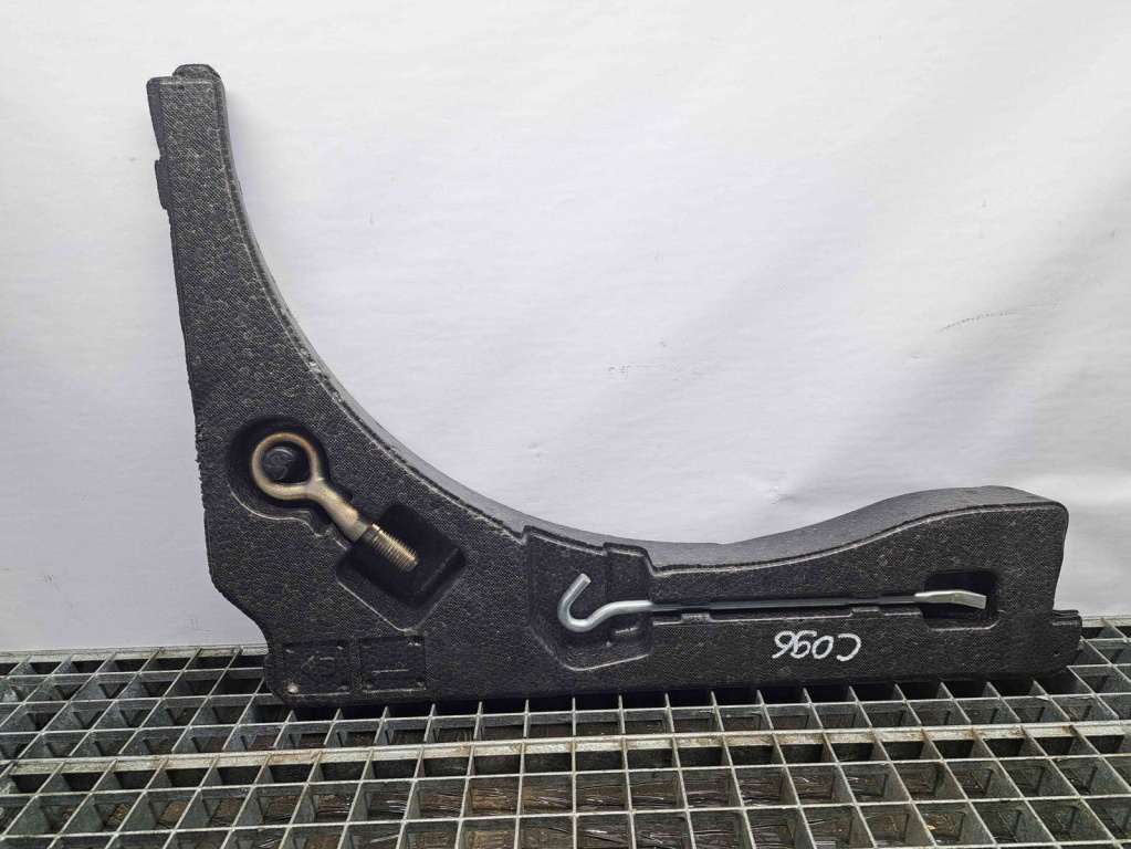 Ornament portbagaj MAZDA 6 (GJ1) [Fabr 2014-2021] OEM