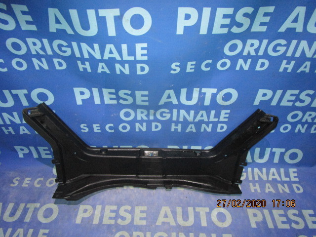 Ornament portbagaj Mercedes C200 W203;  A2036900525;