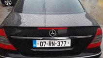 Ornament portbagaj Mercedes E class w211 Facelift ...