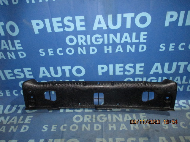 Ornament portbagaj Renault Clio 2004;  7700836739