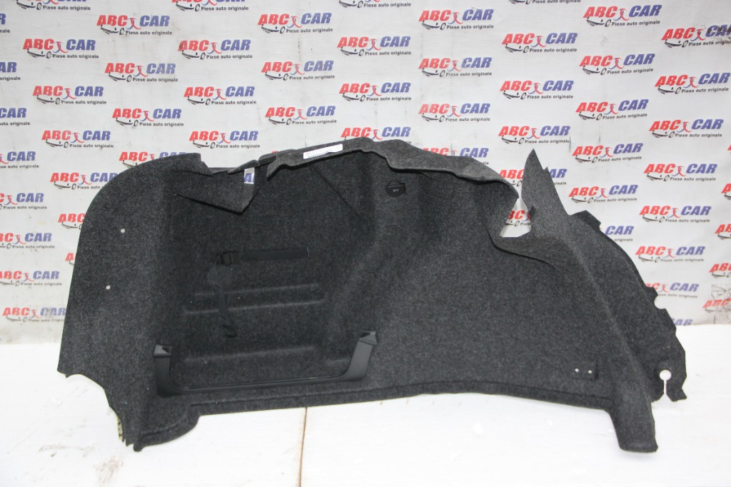 Ornament portbagaj stanga VW Jetta (1B) 2011-2019 cod: 5C6867427C