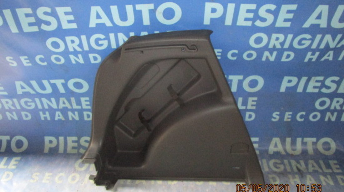 Ornament portbagaj VW Golf Plus 2005;  5M0887427D // 5M0887428D (larerale)