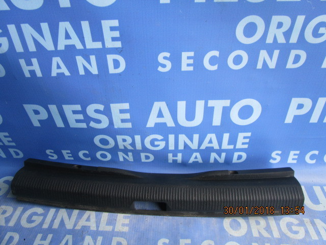 Ornament portbagaj VW Passat B6; combi