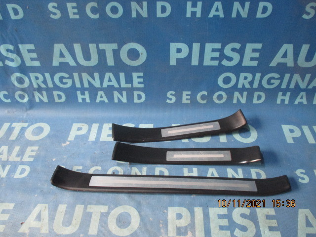 Ornament prag Audi A4 2006