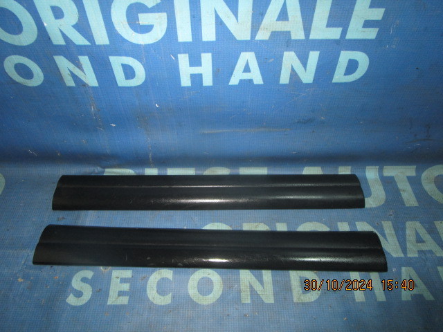 Ornament prag BMW E87 ; 7066975 (fata interior)