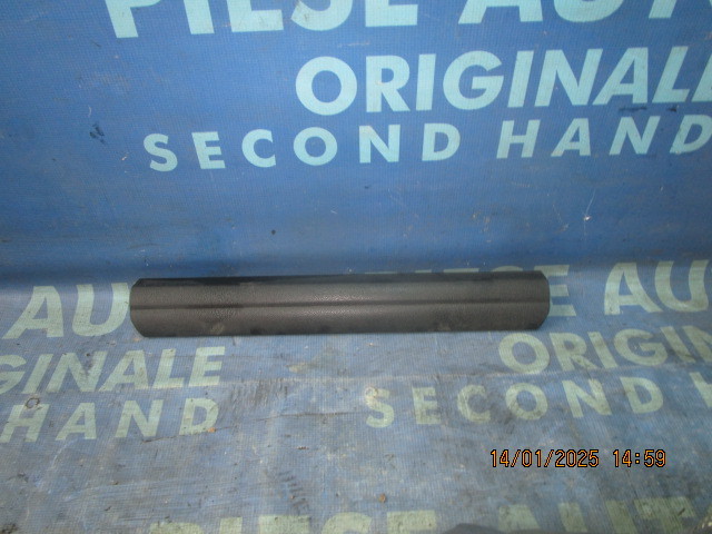 Ornament prag BMW F10; 9162721 (fata)