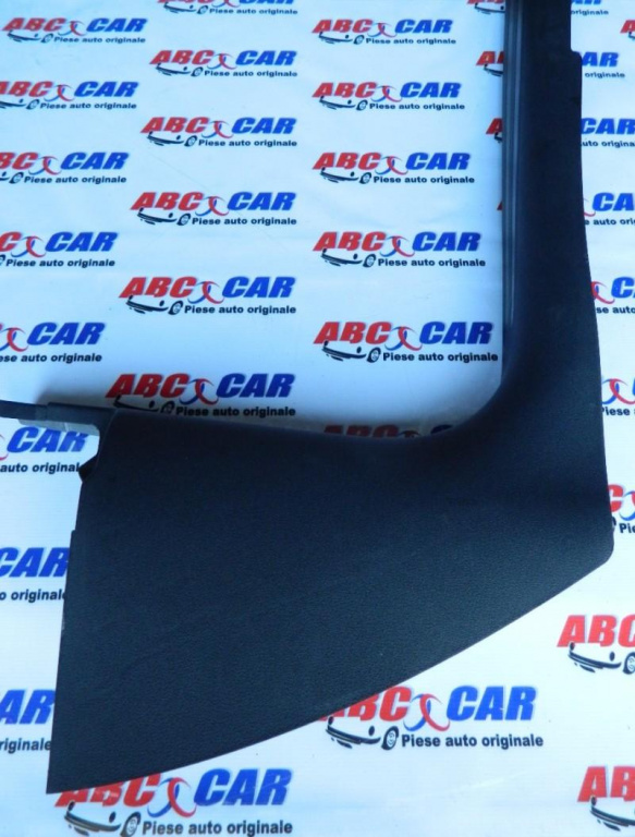 Ornament prag dreapta Audi Q5 2008-2012 8R 8R1867272